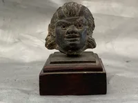 Sjældent originalt hoved fra det antikke Grækenland (år 500 F.kr - 500 E.kr)