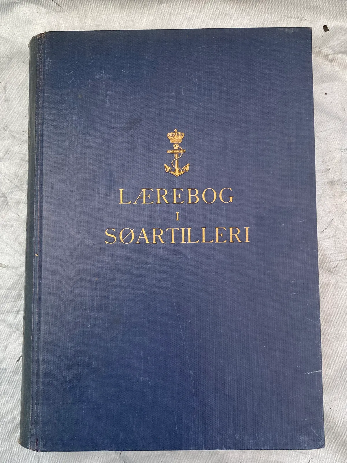 Lærebog i søartilleri