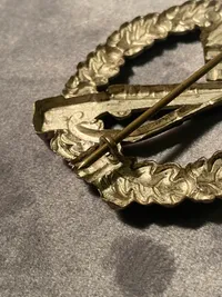 Originalt Infanterie Sturmabzeichen (ISA) / Infantry Assault badge (IAB) hollow (maker Otto Schickle)