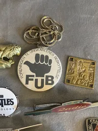 Lot diverse nåle og pins
