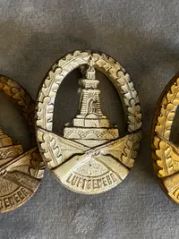 Originalt sæt . Kyffhäuserbund marksman insignia. Luftgewehr. Bronze version - Bronce, sølv og guld