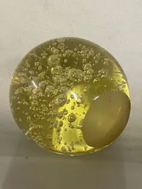 Brevpresse af glas