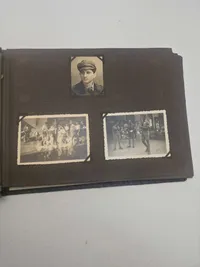 Originalt tysk fotoalbum med primært HitlerJugend og billeder fra Holland