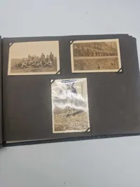 Originalt tysk fotoalbum med primært HitlerJugend og billeder fra Holland