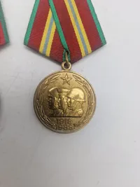 To stk originale USSR jubilæumsmedaljer