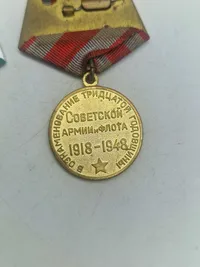 To stk originale USSR medaljer