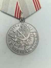 To stk originale USSR medaljer