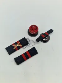 Lot originale finske miniaturer, sløjfer mm.