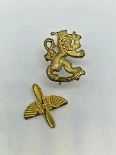 Original ww2 finsk Airforce badge samt shoulder board