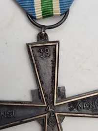 Originalt Finland 1939-40 Western Carelian Isthmus 4th Division Cross