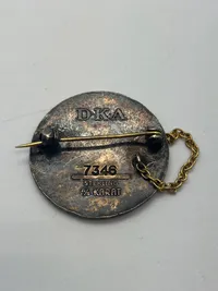 Originalt dansk sygehjælper mærke - sterlingsølv med emalje
