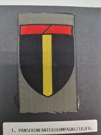 Stor samling danske mærker mm.