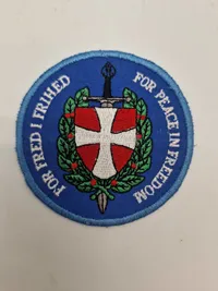 Samling originale DANCON og ISAF mærker mm.