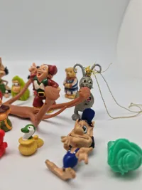 Samling legetøjsfigurer