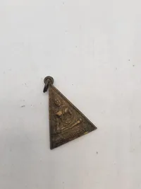 Originale religiøse Thailandske amuletter