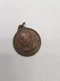 Originale religiøse Thailandske amuletter