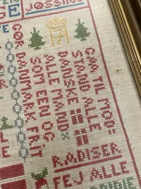 Det kendte broderi fra 1945 - originalt