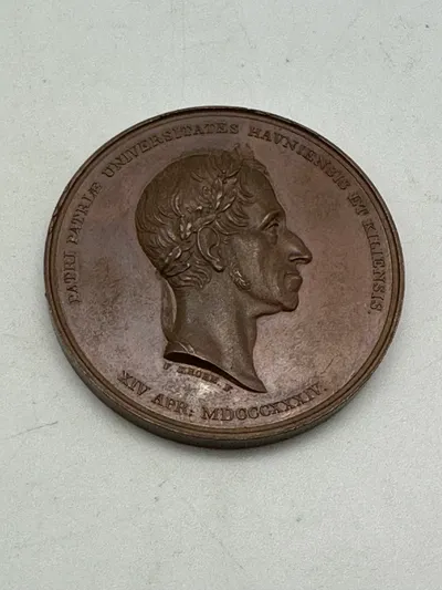 Sjælden stor original Frederik d 6 medalje.