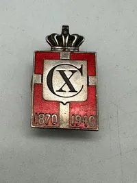 Originalt kongemærke af sterlingsølv - designet af Georg Jensen