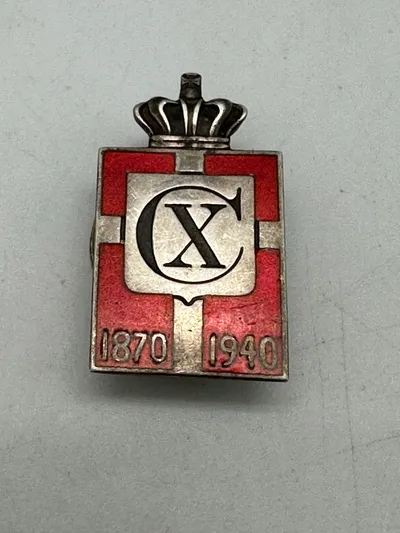 Originalt kongemærke af sterlingsølv - designet af Georg Jensen