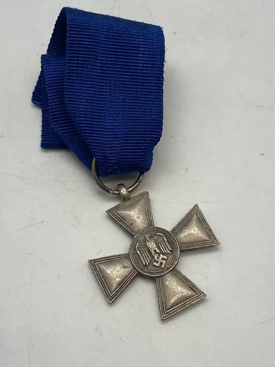 Original medalje for 18 års tro tjeneste i den tyske hær