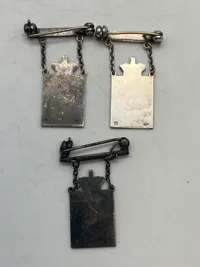 Samling Georg Jensen kongemærker af sterlingsølv
