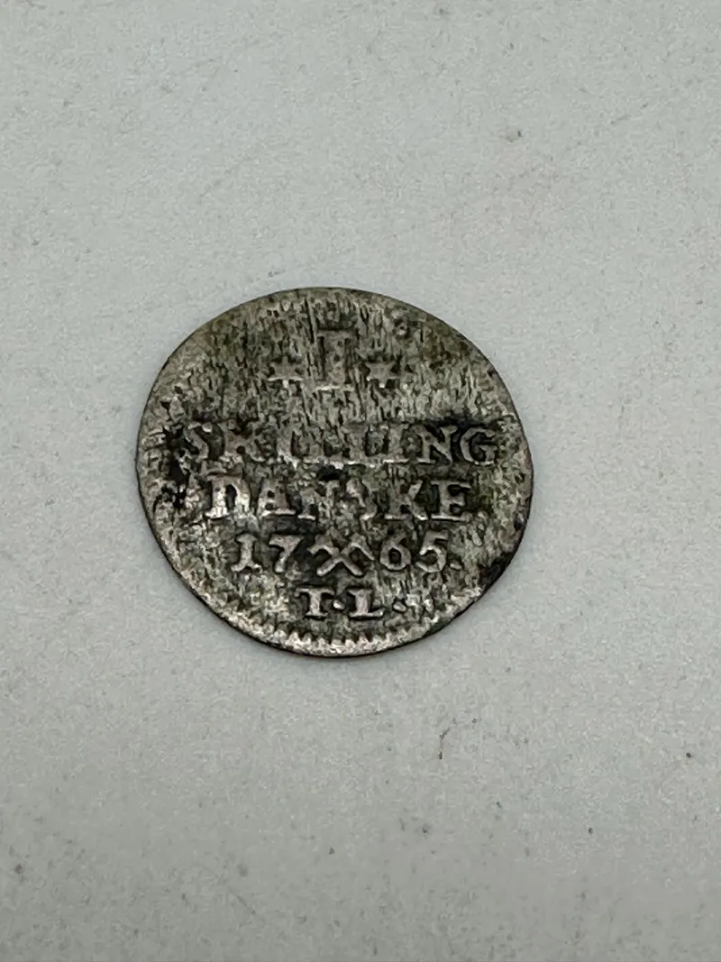 Original 1 skilling sølvmønt - 1765 - dansk