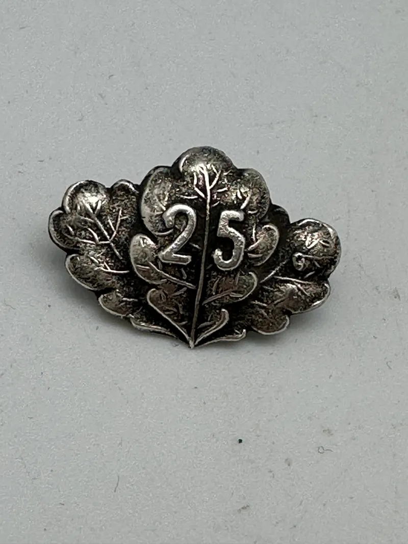 Originalt PRUSSIA - OAK LEAVES AND JUBILEE NUMBER "25" TO IRON CROSS 2ND CLASS 1870