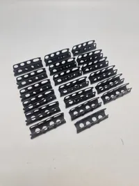 Samling originale engelske kaliber 303 laderammer for Enfield riffel