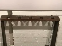 Del af gevær rack for K98 rifler - original