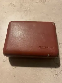 Ronson lighter med æske