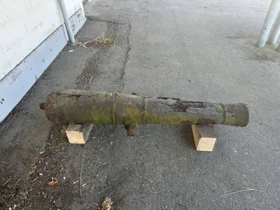 Original Svensk 16- tals jernkanon bjerget i 60,erne fra Køgebugt