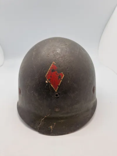 original Amerikansk M1 inderhjelm WW2 med 5 infantry divisions mærke