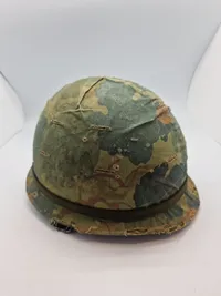 Original amerikansk stålhjelm - Vietnam krigen
