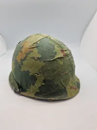 Original amerikansk stålhjelm - Vietnamkrigen