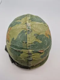 Original amerikansk stålhjelm - Vietnamkrigen