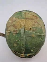 Original amerikansk stålhjelm - Vietnamkrigen