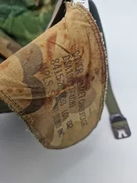 Original amerikansk stålhjelm - Vietnamkrigen