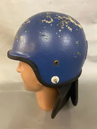 Original dansk politi kevlar hjelm “Uro-hjelm”