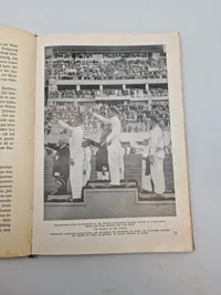 Original tysk bog fra olympiaden i 1936 med hilsen til dansk mand i Flensburg