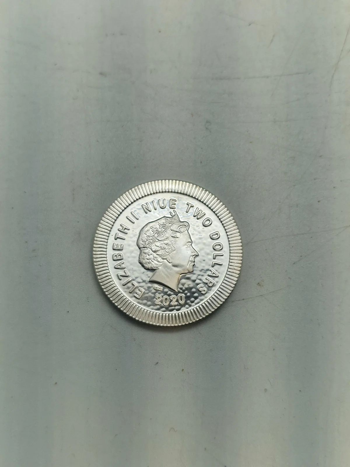 One ounce fine silver mønt (2 dollar)