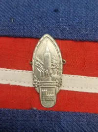 Originalt armbind fra modstandsbevægelsen - anvendt i Vordingborg