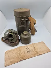 Komplet danske model 1938 gasmaske - anvendt bl.a. 9.april 1940