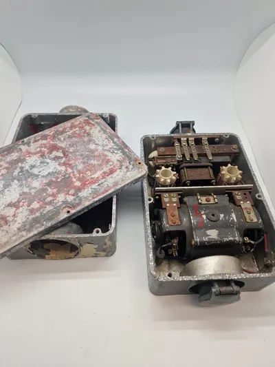 2 stk omformere til tyske panzer køretøjer WW2 - den ene kun skalden