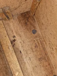 Kasse fra Minensuchboot  M/328, har indholdt Kuhlwasserpumpe