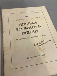 Originale WWII vejledninger som følge efter luftangreb