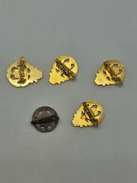 Lot diverse nåle og pins