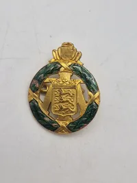 Lot diverse nåle og pins