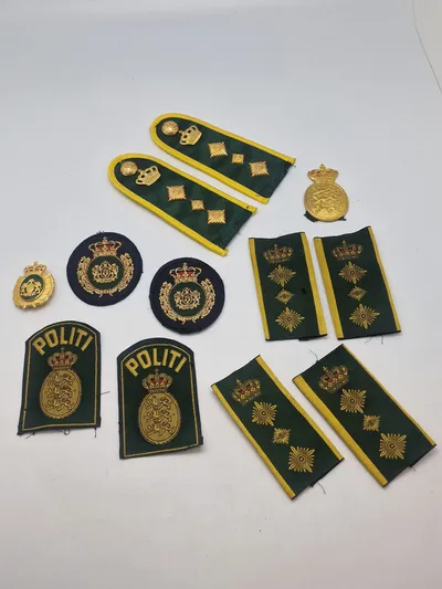 Lot originalt dansk politi