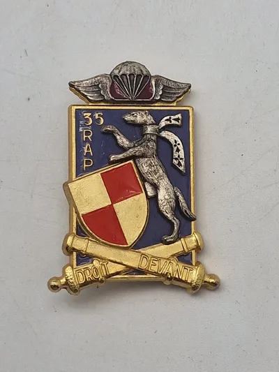 Originalt fransk 35 regiment badge